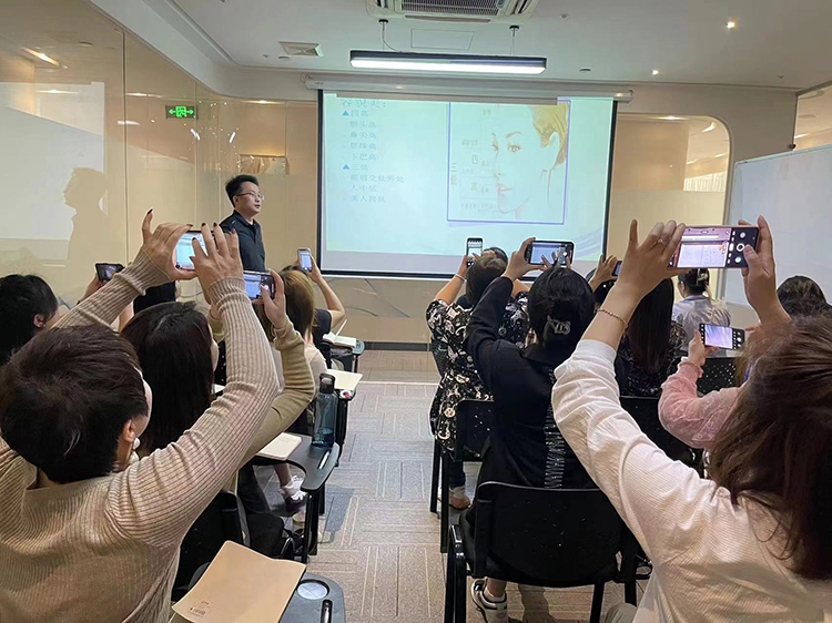 海南微整形培訓學校 - 在線咨詢學習，專業教育服務助您成就美麗事業